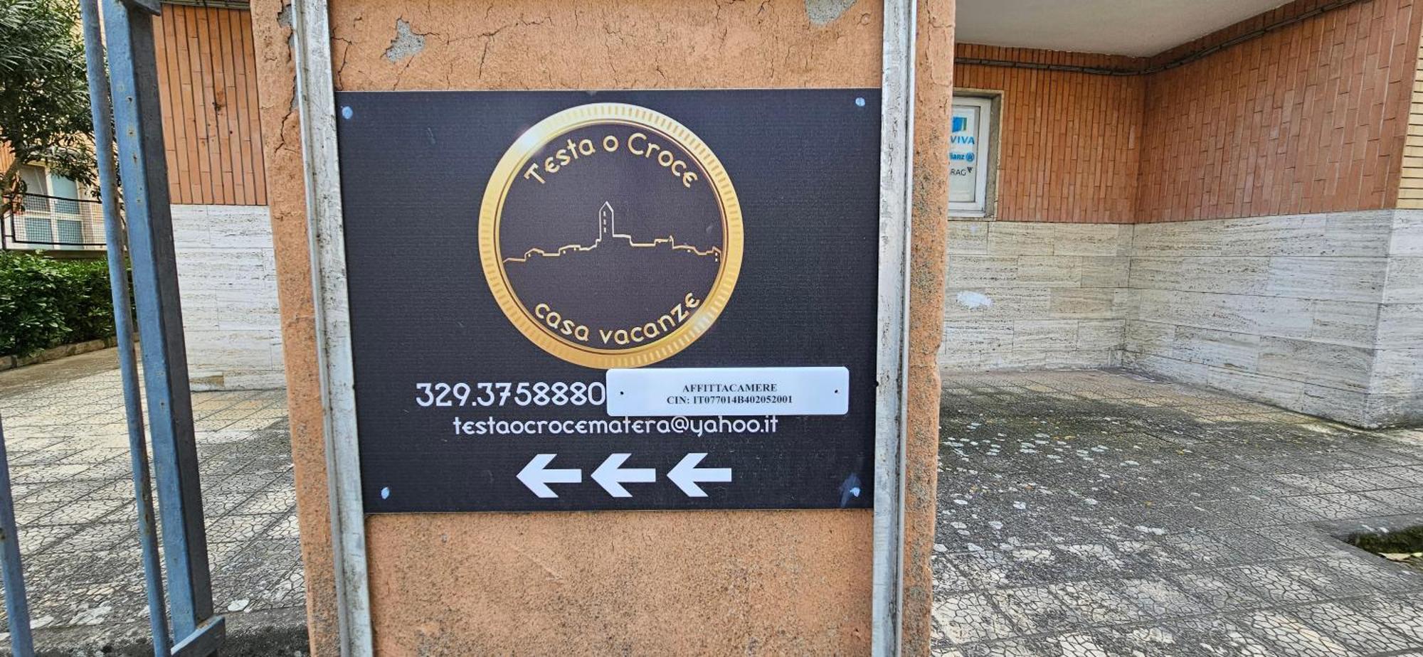 Testa O Croce Casa Vacanze Matera Exterior foto